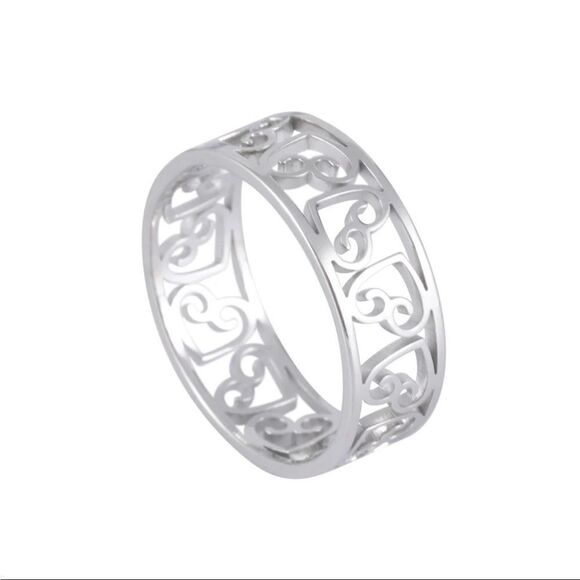 Heart Ring All Around Band Engraved Stainless Steel Silver NEW IN GIFT BOX - Picture 2 of 4